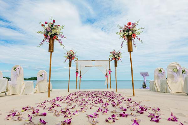 flower setting on the beach